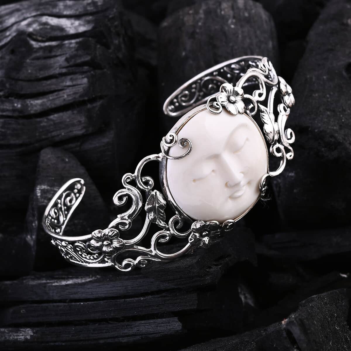 Bali Goddess Carved Bone Floral and Leaf Cuff Bracelet in Sterling Silver (7.25 In) image number 1