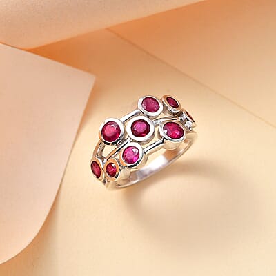 Niassa Ruby (FF) 2.50 ctw Bubbles Ring in Rhodium Over Sterling Silver (Size 10.0)