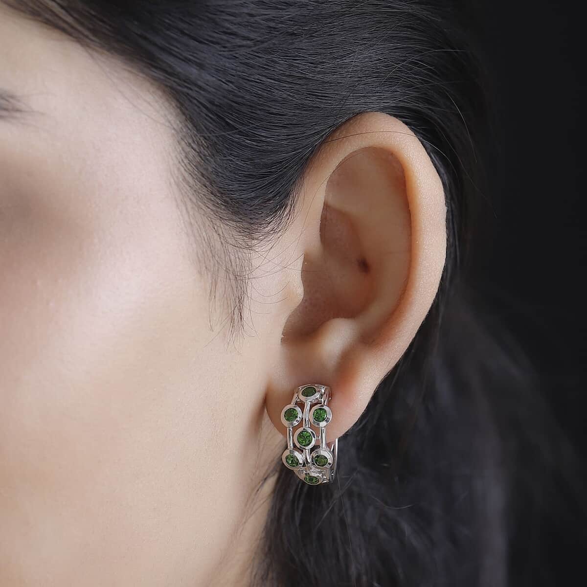 Doorbuster Chrome Diopside 1.75 ctw Bubbles Hoop Earrings in Rhodium Over Sterling Silver image number 2