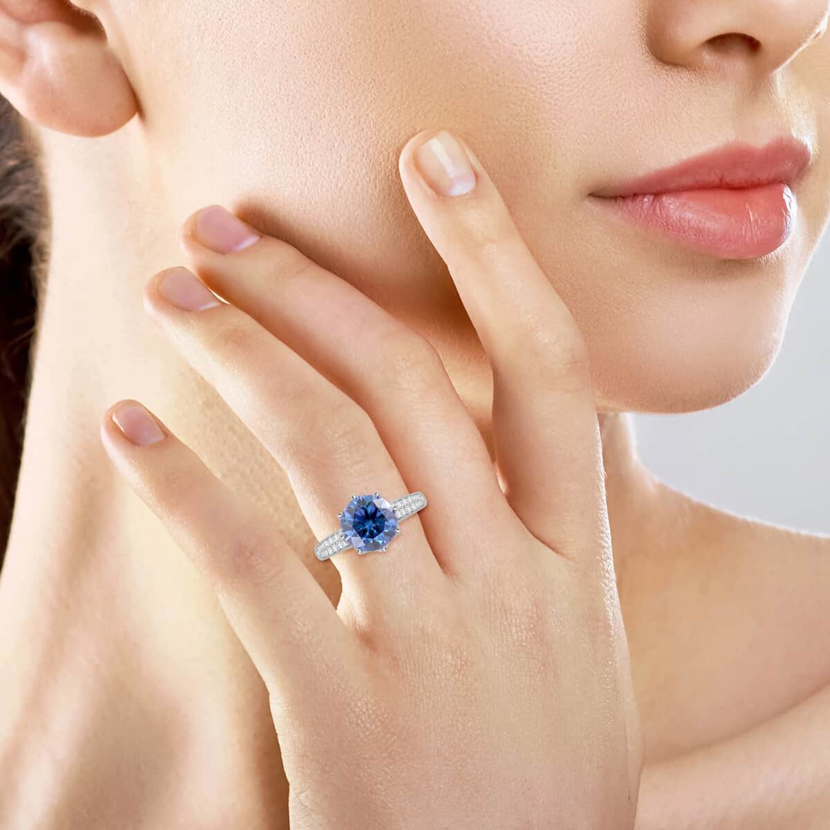 Sapphire Blue and Moissanite 2.80 ctw Crown of Petals Ring in Rhodium Over Sterling Silver (Size 7.0) image number 2