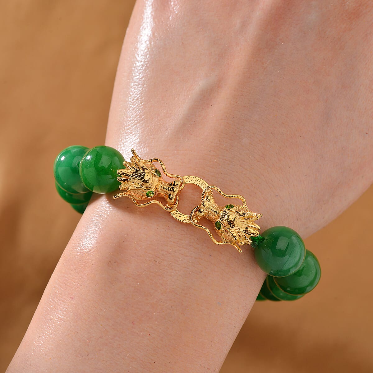 Green Jade (D) and Chrome Diopside 250.50 ctw Bracelet in 18K Vermeil Yellow Gold Over Sterling Silve (8.25 In)  image number 1