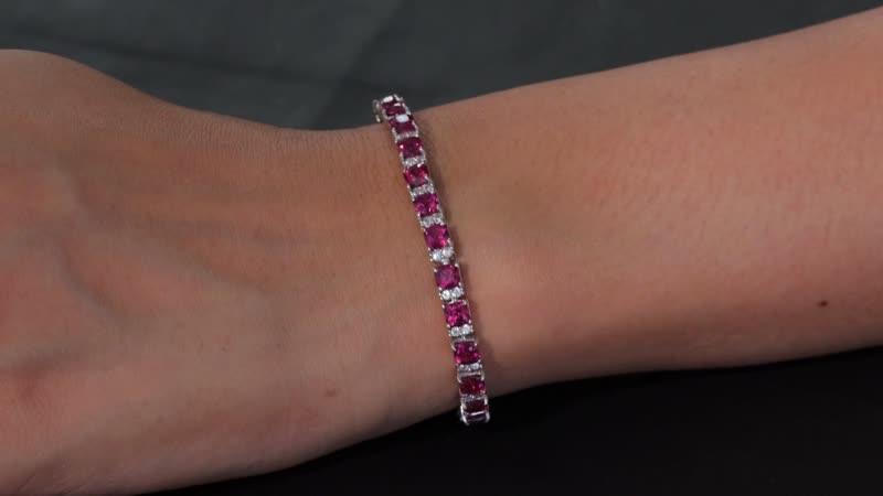 Tanzanian Wine Garnet, White Zircon Tennis Bracelet in Rhodium Over Sterling Silver (7.25 In) 15.10 ctw