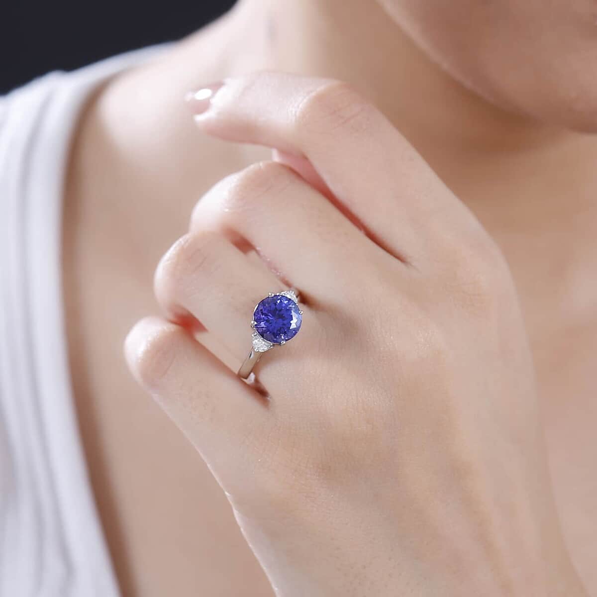 Certified & Appraised Rhapsody AAAA Tanzanite and E-F VS2 Diamond 4.27 ctw Ring in 950 Platinum (Size 6.0) 5.90 Grams image number 2