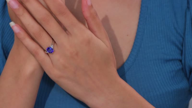 Certified & Appraised Rhapsody AAAA Tanzanite and E-F VS2 Diamond 2.50 ctw Ring in 950 Platinum 6.10 Grams