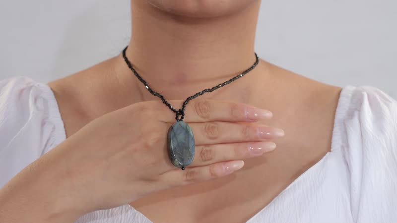 Malagasy Labradorite Pendant with Thai Black Spinel Beaded 104.35 ctw Necklace in Stainless Steel 20 Inches