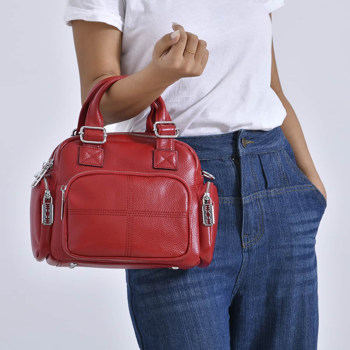 Red Genuine Leather Crossbody Bag with Handle Drop (3.9'') and Shoulder Strap image number 2