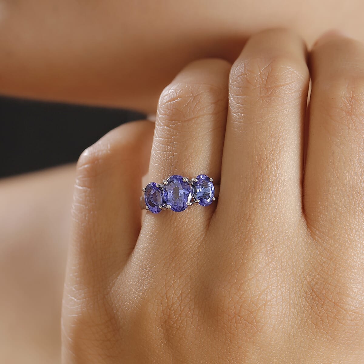 Certified & Appraised Rhapsody AAAA Tanzanite 3.26 ctw 3 Stone Ring in 950 Platinum (Size 8.0) 5.20 Grams image number 2