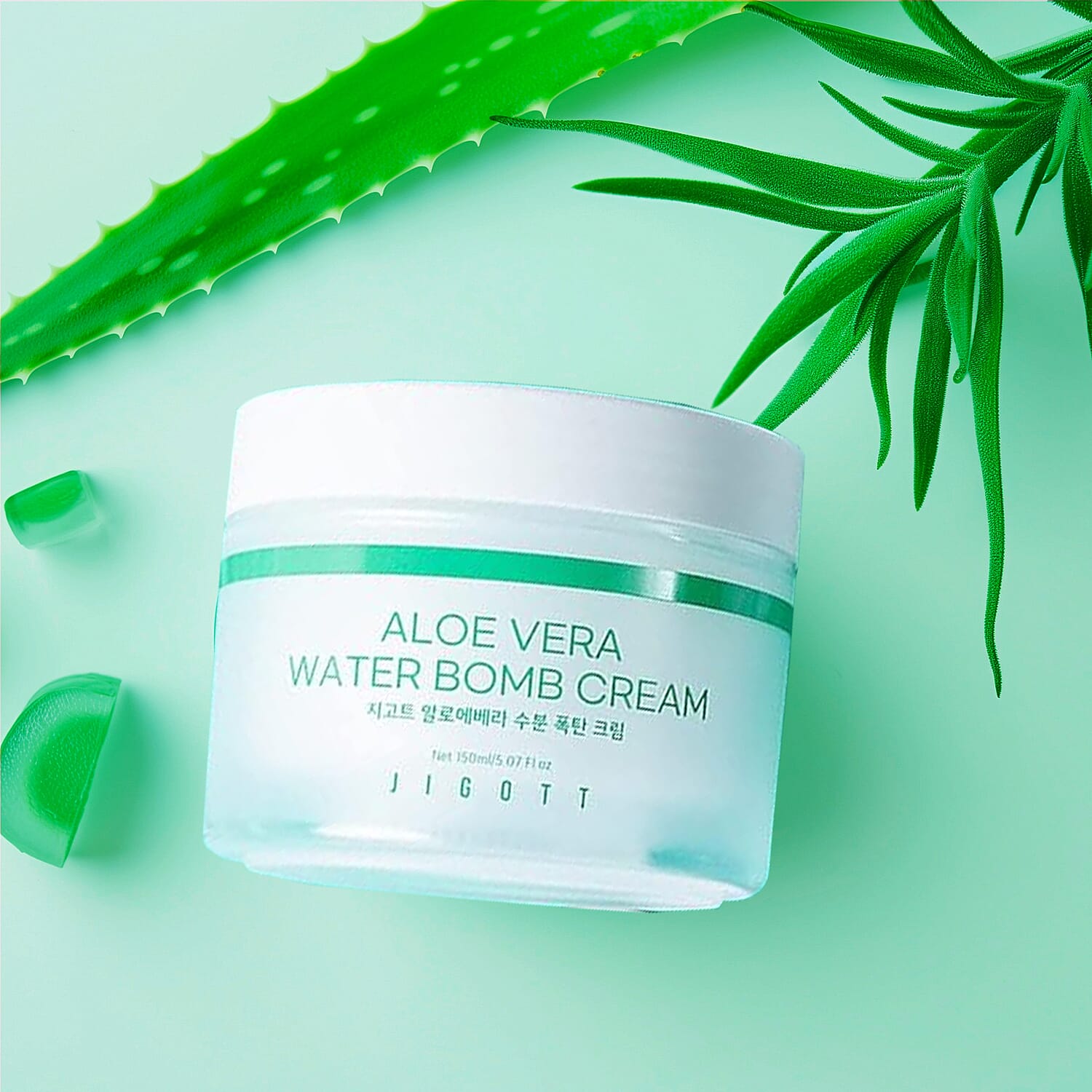 Jigott Aloe Vera Water Bomb Cream (5.07oz)