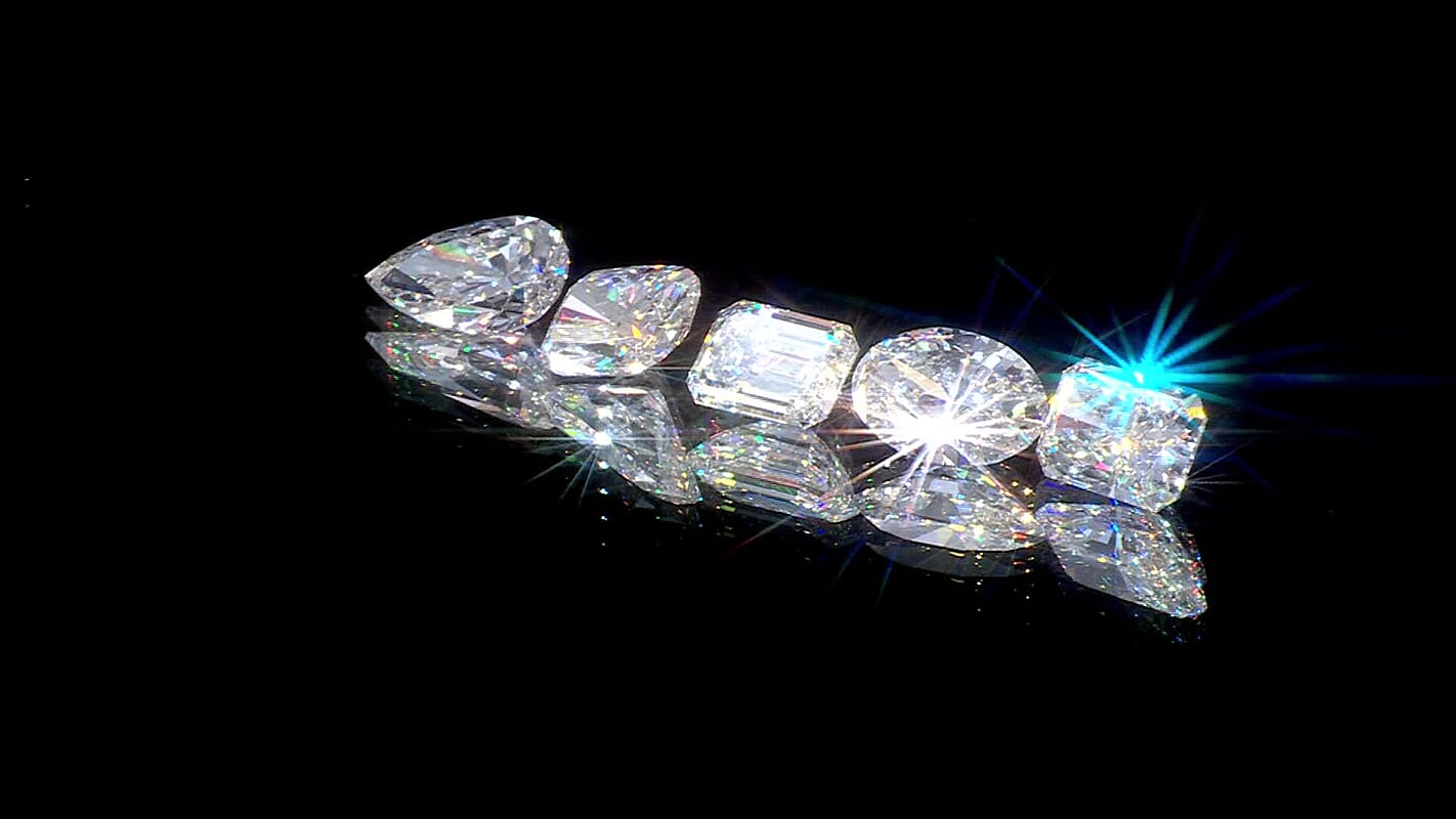 IGI Certified Luxuriant Lab Grown Diamond (Emerald) (G VS2) 1.00 ctw
