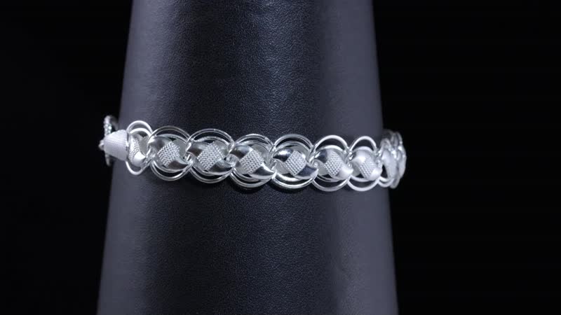 Artisan Crafted Sterling Silver Link Chain Bracelet (7.25 In) 15.75 Grams