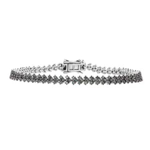 Green Diamond 2.00 ctw Chevron Link Bracelet in Platinum Over Sterling Sil (7.25 In) 