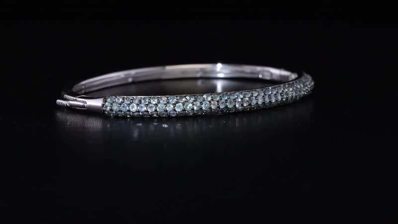 TLV Narsipatnam Alexandrite Bangle Bracelet in Rhodium Over Sterling Silver (6.50 In) (Del. in 8-10 Days) 4.25 ctw