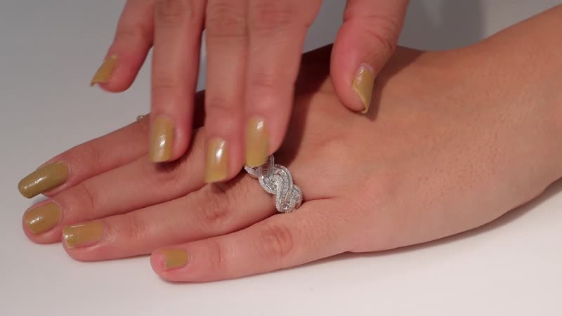 Diamond Twisted Ring in Rhodium Over Sterling Silver (Size 6.0) 0.75 ctw