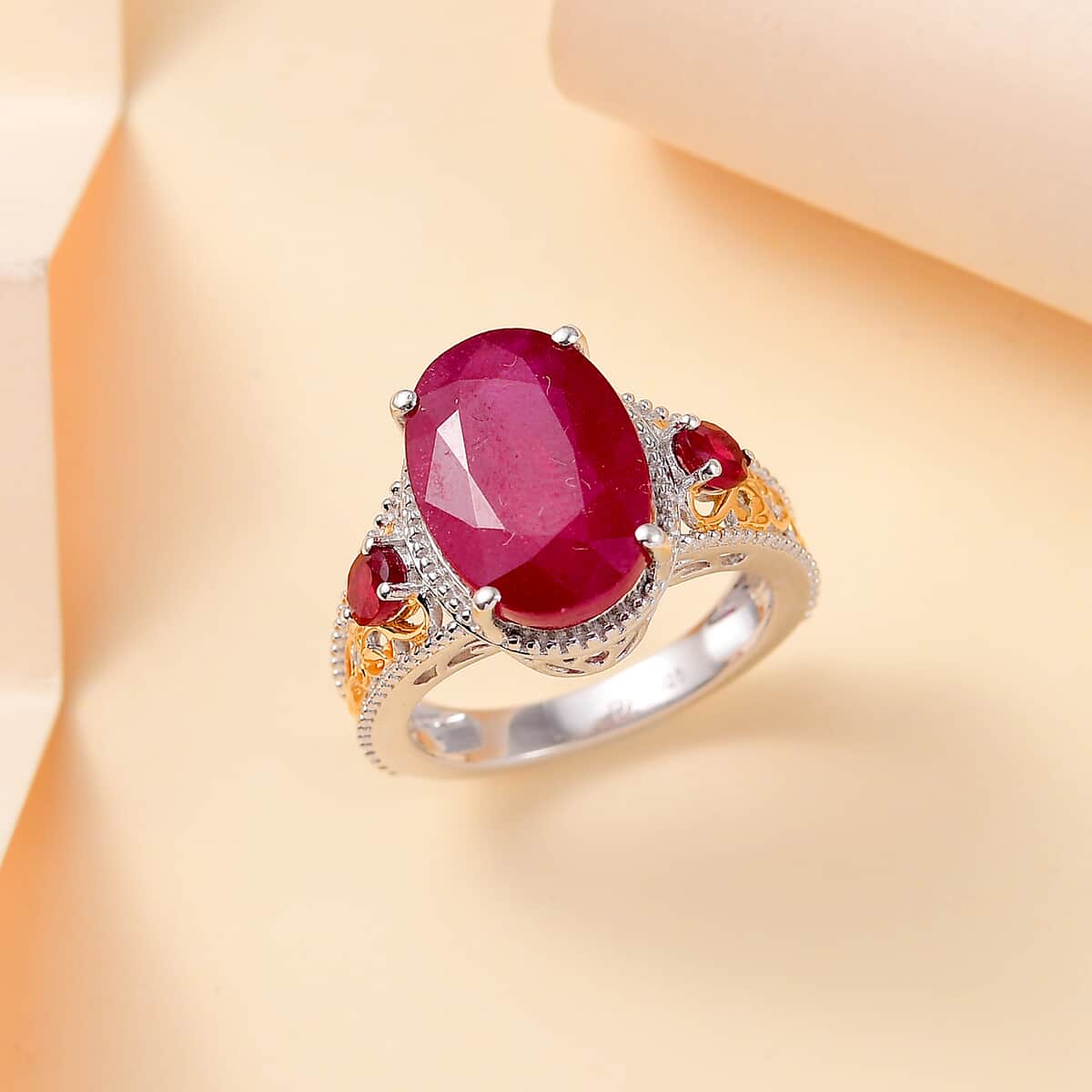 Niassa Ruby (FF) 12.00 ctw Ring in 18K Vermeil YG and Rhodium Over Sterling Silver (Size 8.0) image number 1