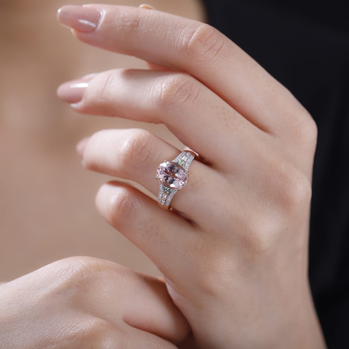 Certified & Appraised Iliana AAA Pink Morganite, Paraiba Tourmaline and G-H SI Diamond 2.90 ctw Ring in 18K Rose Gold (Size 9.0) image number 2
