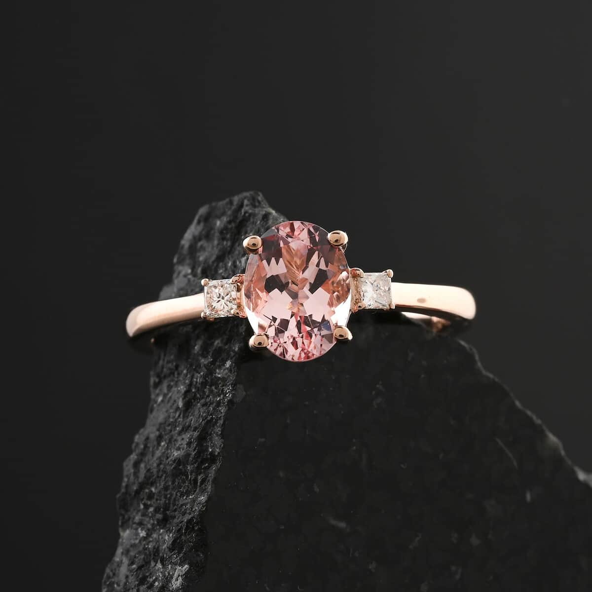 Certified & Appraised Luxoro AAA Pink Morganite and G-H I2 Diamond Ring in 10K Rose Gold 1.35 ctw image number 1