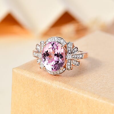 Martha Rocha Kunzite and Moissanite 4.50 ctw Love Knot Ring in 18K Vermeil Rose Gold Over Sterling Silver (Size 10.0)
