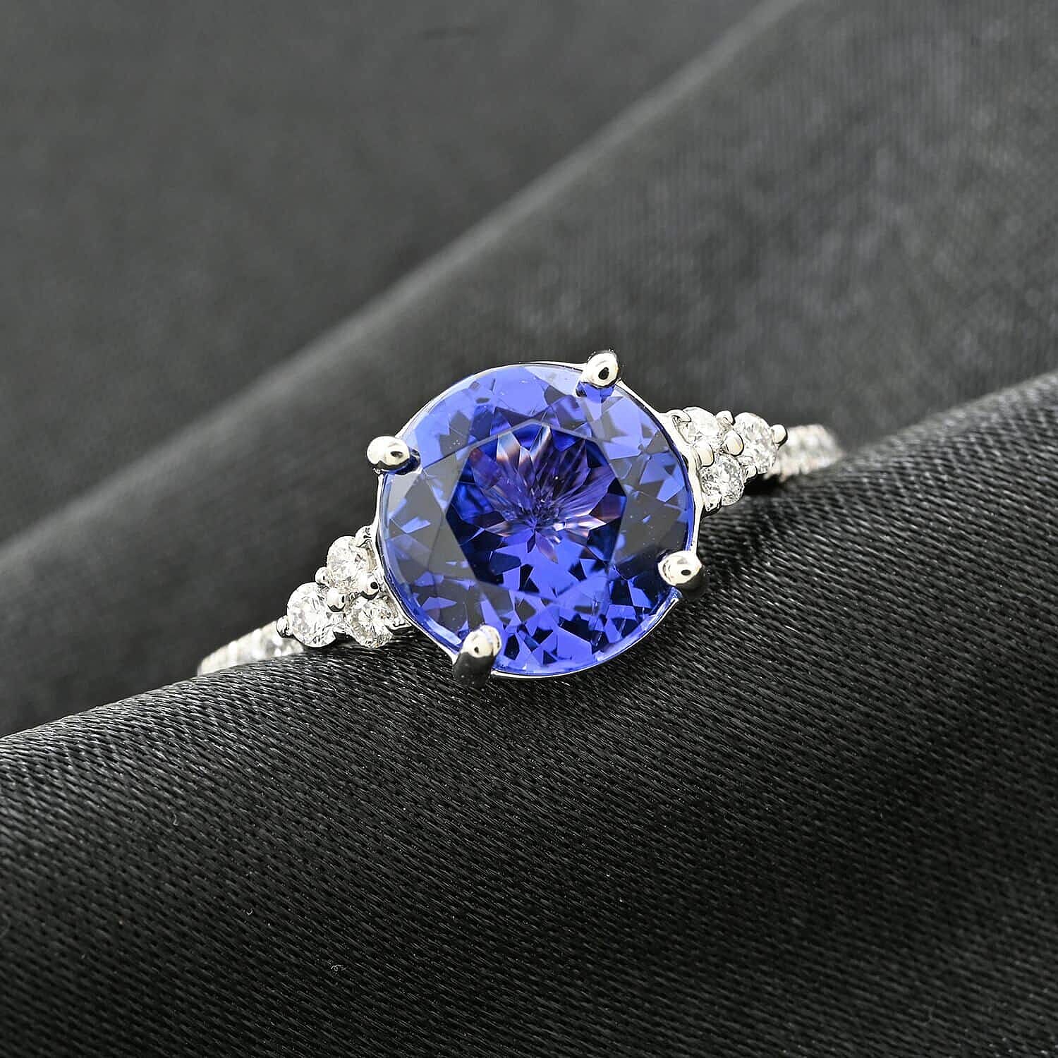 10 - Product card gallery slide 2 (10145572127003)