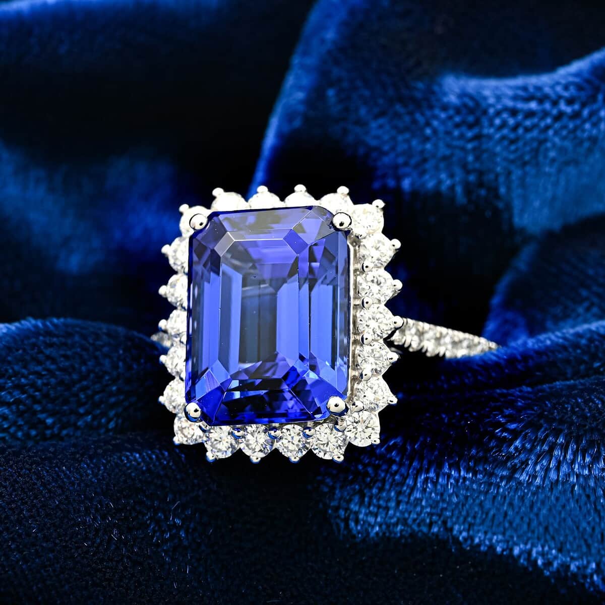 Certified & Appraised Rhapsody AAAA Tanzanite and E-F VS Diamond 7.50 ctw Ring in 950 Platinum 7.22 Grams image number 1