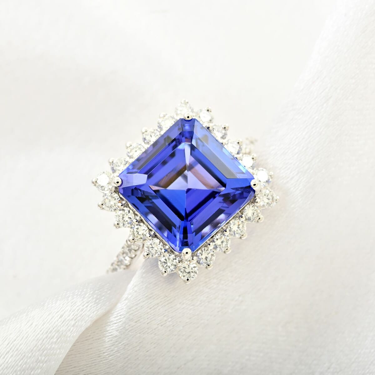 Certified & Appraised Rhapsody Asscher Cut AAAA Tanzanite and E-F VS Diamond 7.30 ctw Ring in 950 Platinum (Size 8.0) 7.03 Grams image number 1