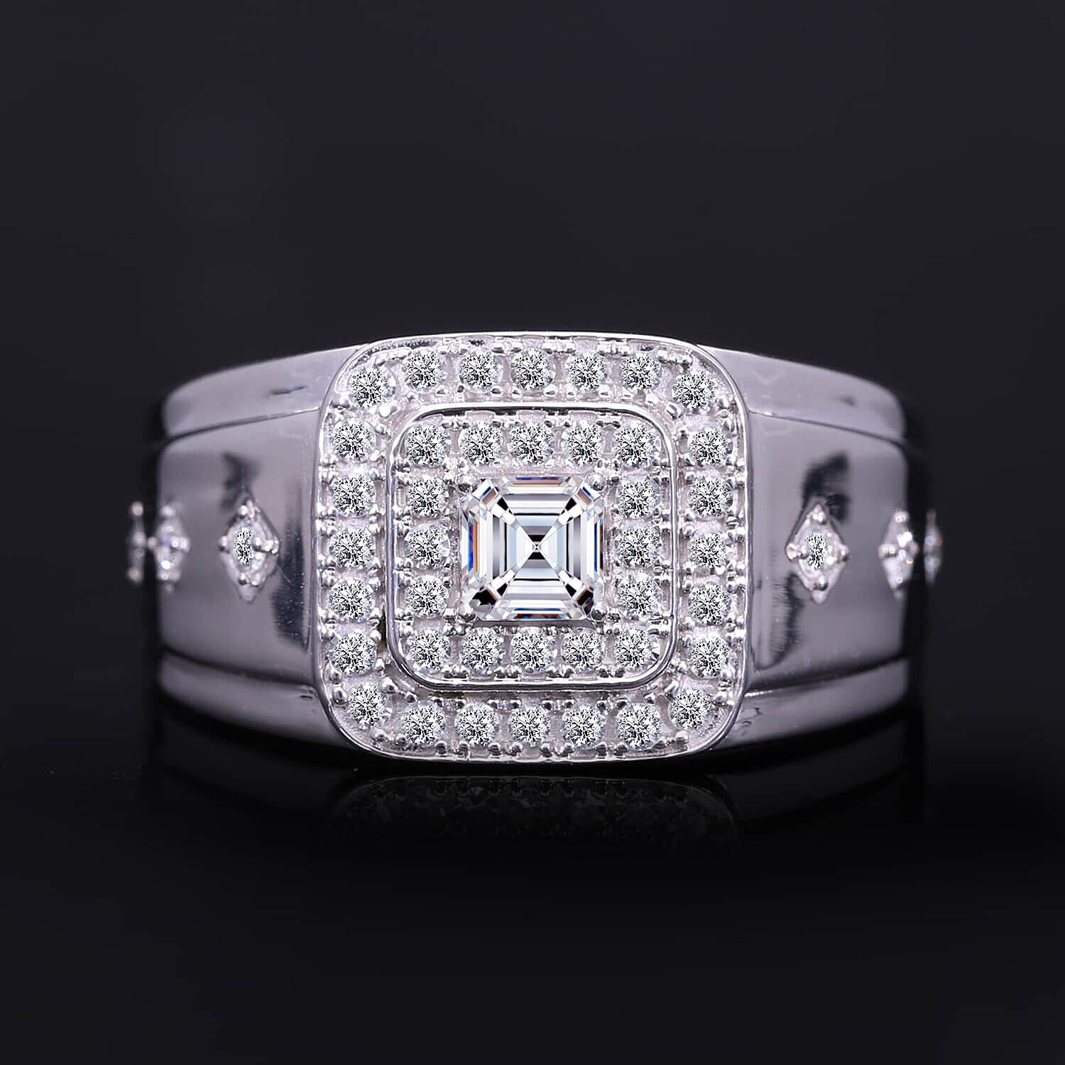 Luxuriant Lab Grown Diamond G-H SI 1.00 ctw Men's Ring in Platinum Over Sterling Silver (Size 10.0)