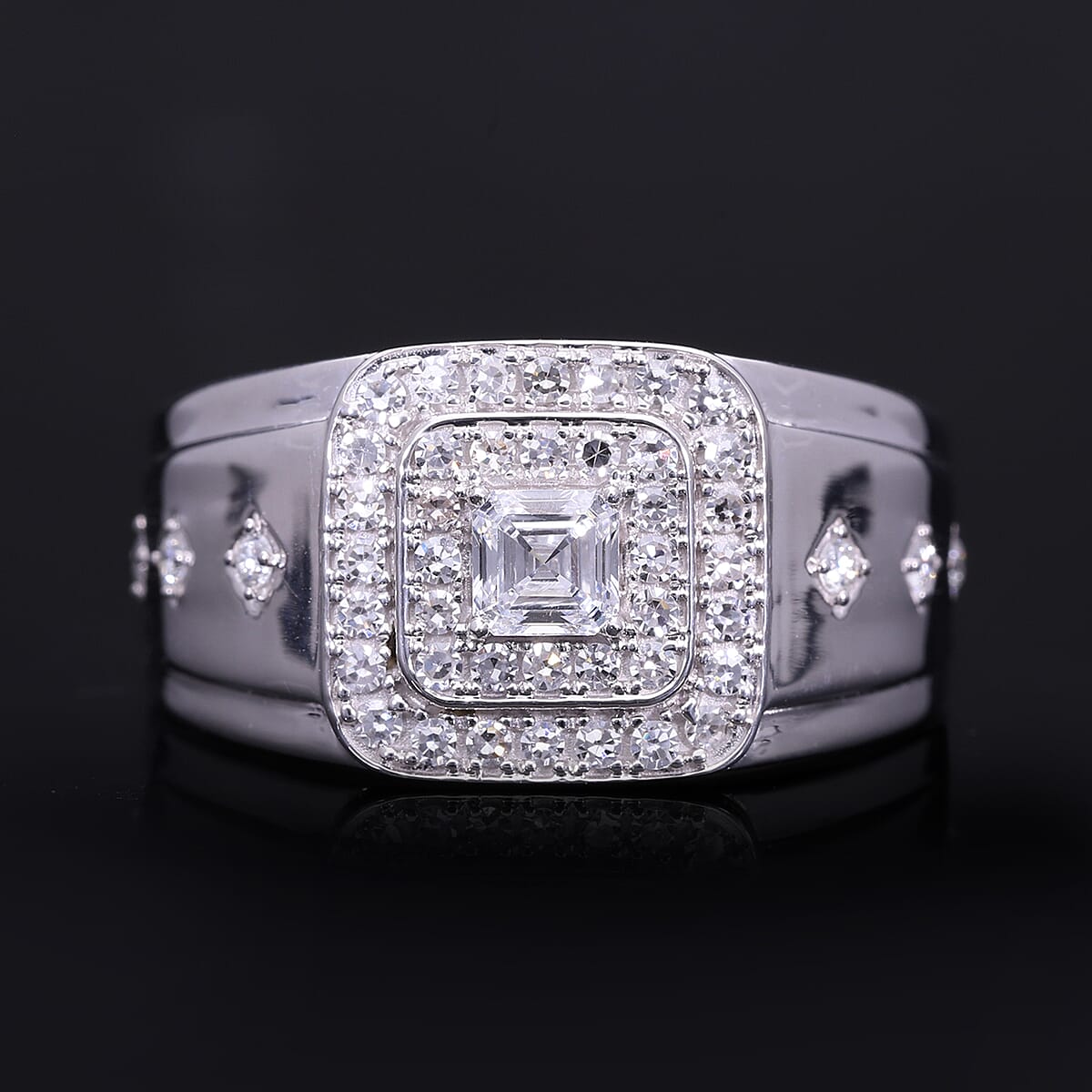 Luxuriant Lab Grown Diamond G-H SI 1.00 ctw Men's Ring in Platinum Over Sterling Silver (Size 9.0) image number 1