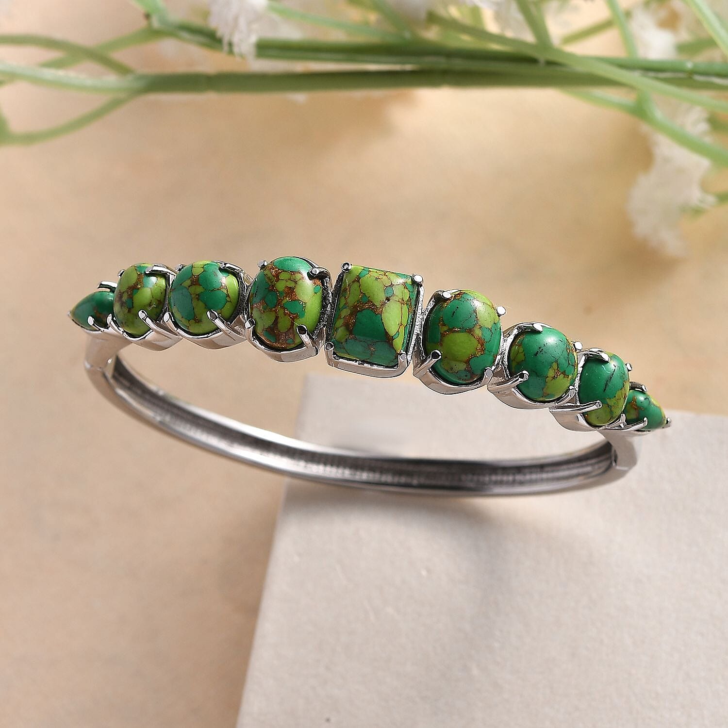 Mojave Green Turquoise 15.15 ctw Bangle Bracelet in Stainless Steel (6.50 In) 