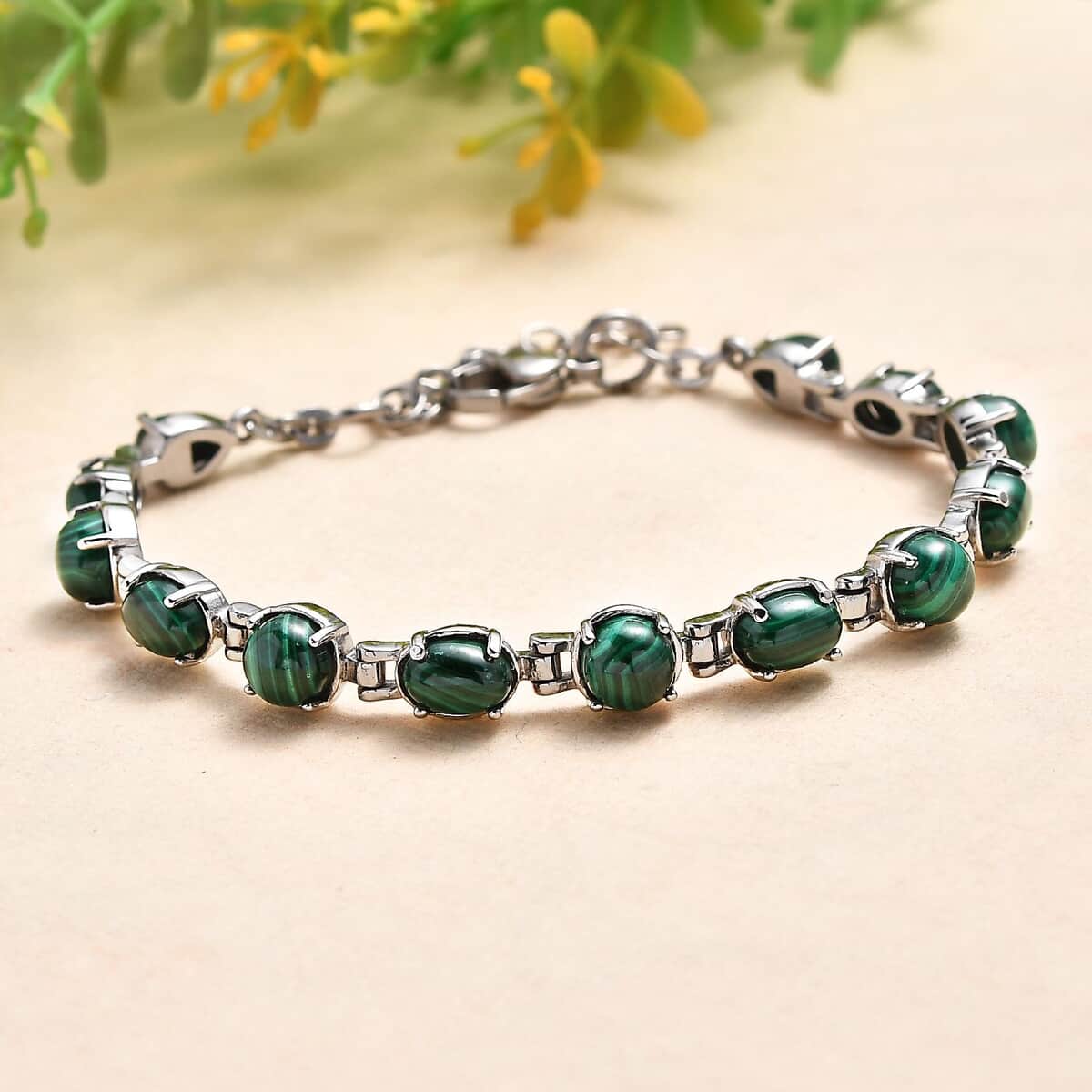 African Malachite 17.15 ctw Bracelet in Stainless Ste (6.50 In)  image number 1