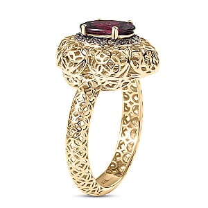 Mirage Collection AAA Radiant Ember Garnet and Natural Champagne Diamond 1.50 ctw Vintage Floral Filigree Ring in 10K Yellow Gold (Size 10.0)