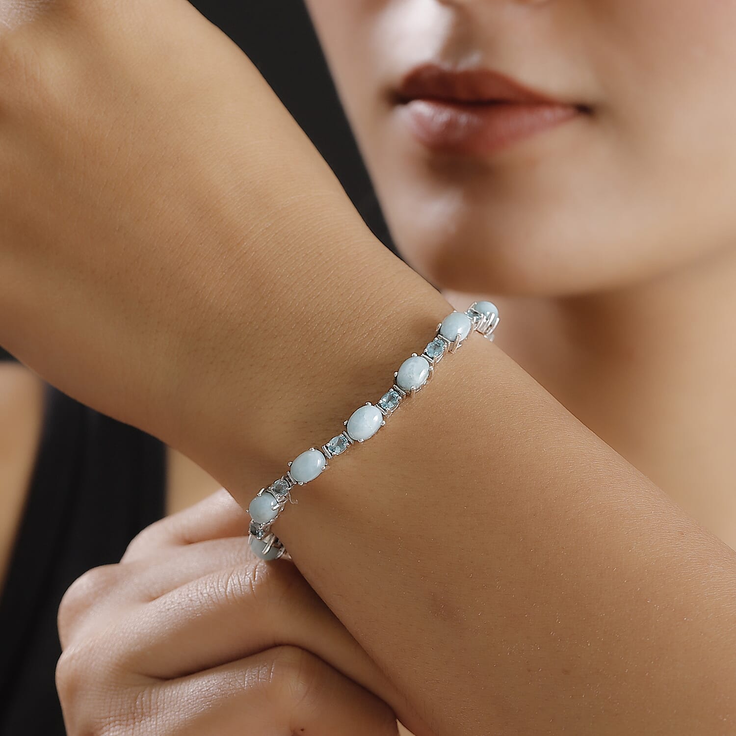 Starfish / 7.25 Inches - Product card gallery slide 3 (10145602208027)