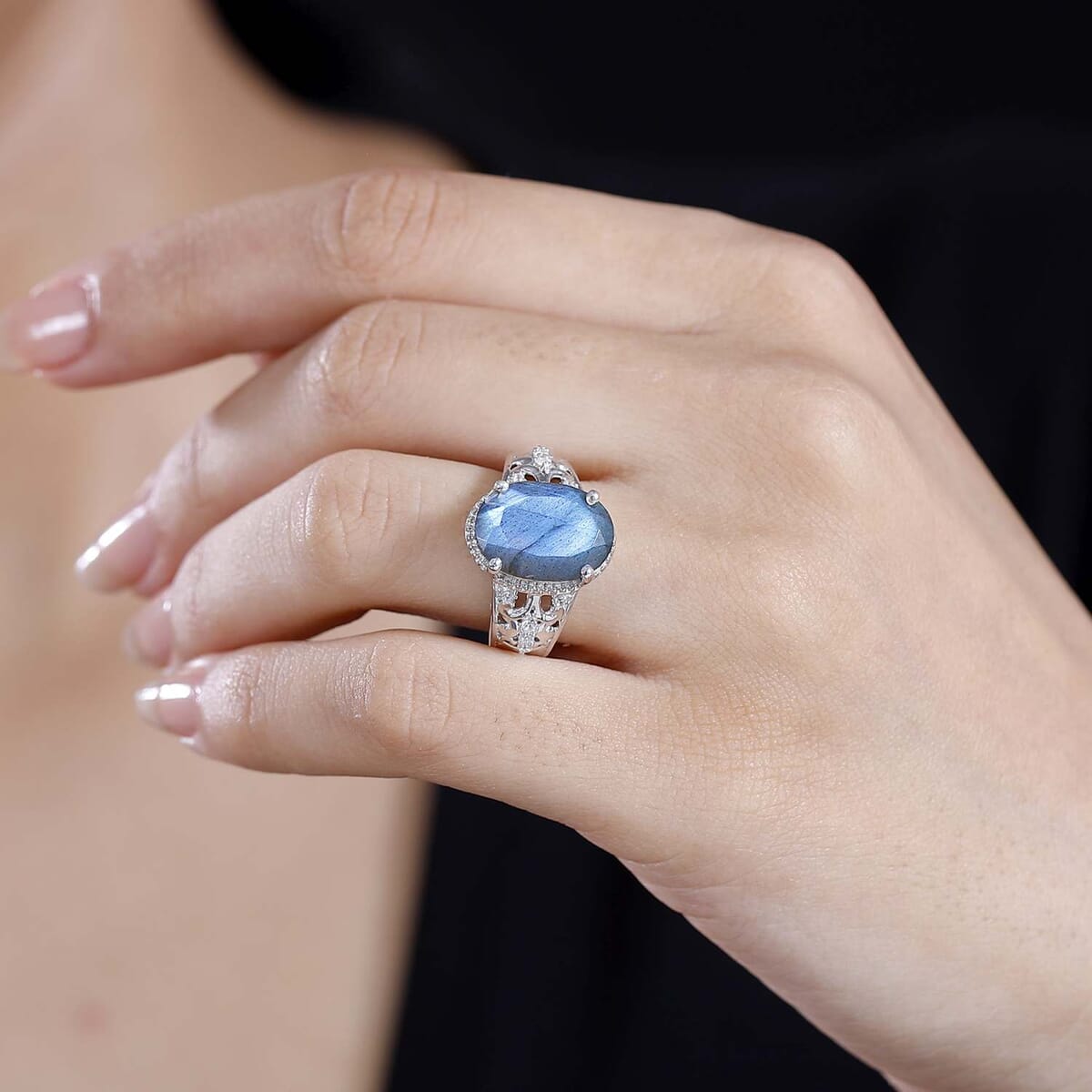 AAA Malagasy Labradorite and White Zircon 5.65 ctw Ring in Rhodium Over Sterling Silver (Size 11.0) image number 2