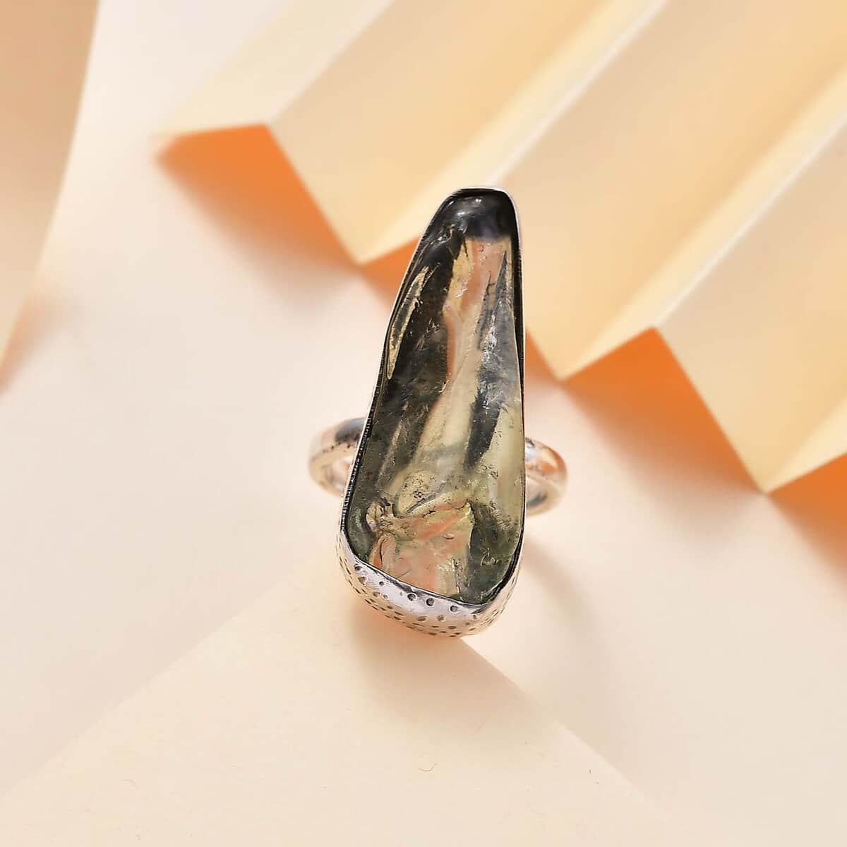 Artisan Crafted Rough Cut Montezuma Prasiolite 13.20 ctw Solitaire Ring in Sterling Silver (Size 10.0) image number 1