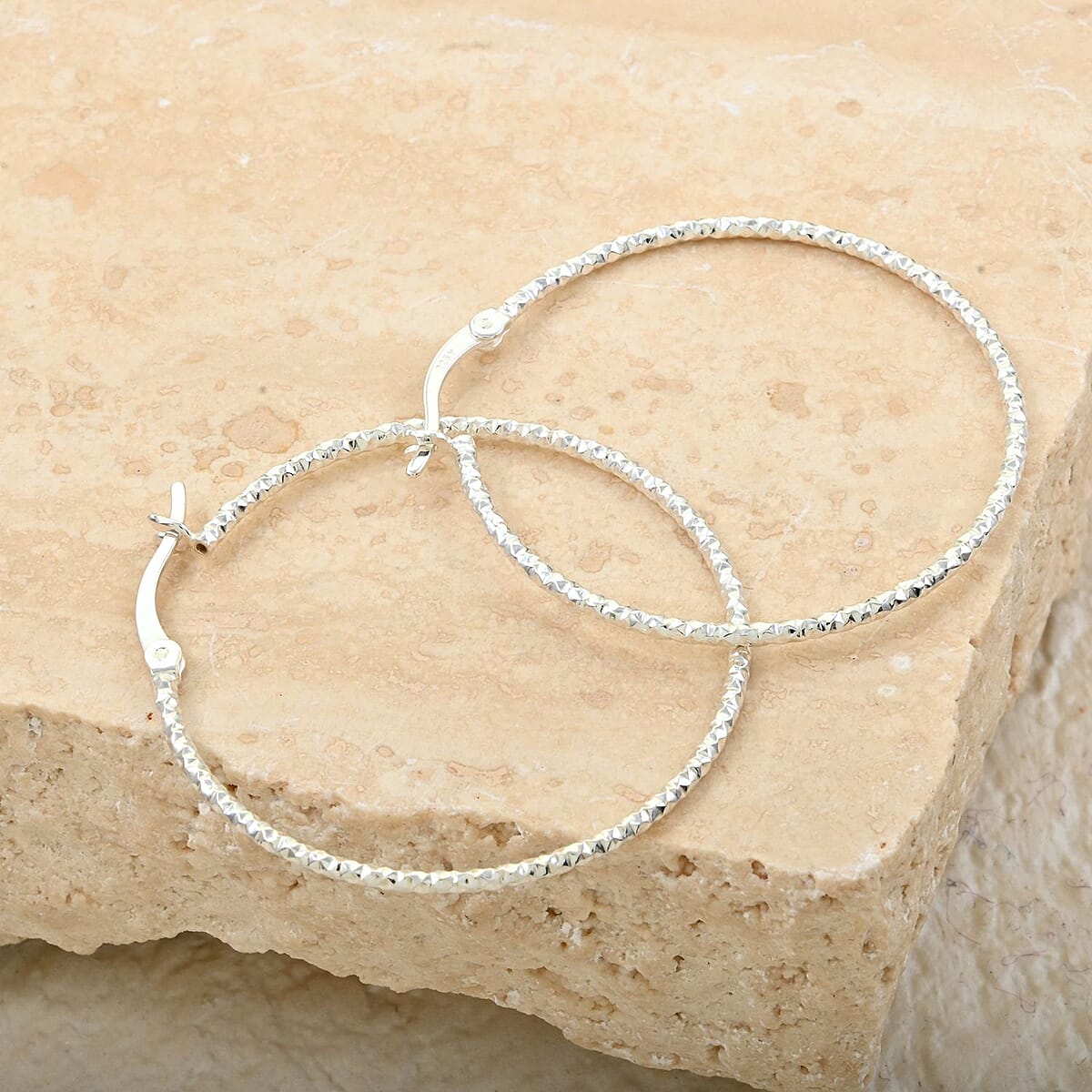 Sterling Silver Earrings 2.10 Grams image number 1