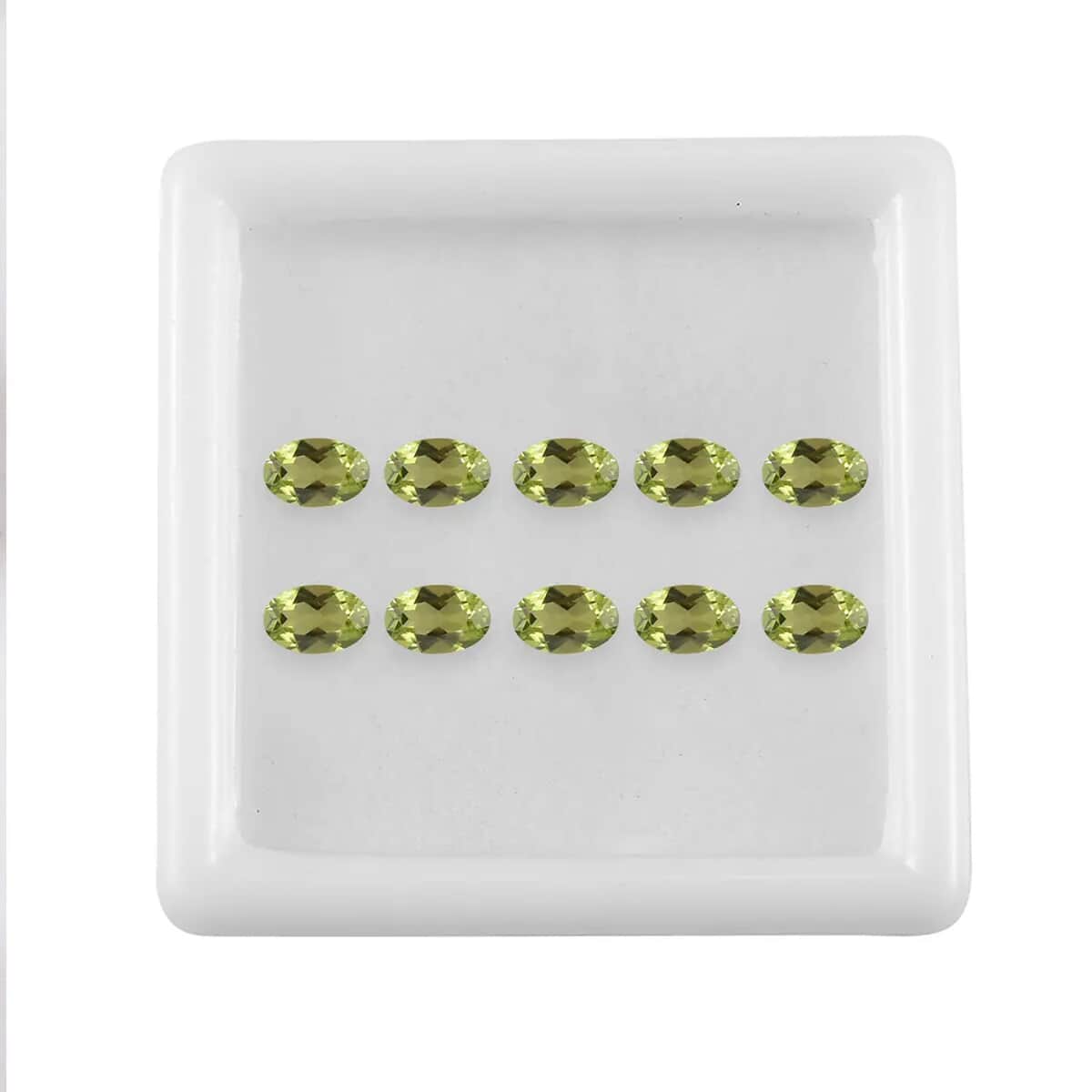 Premium Peridot Set of 10 (Oval 6x4 mm) 4.44 ctw image number 4