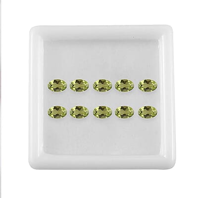 Premium Peridot Set of 10 (Oval 6x4 mm) 4.44 ctw