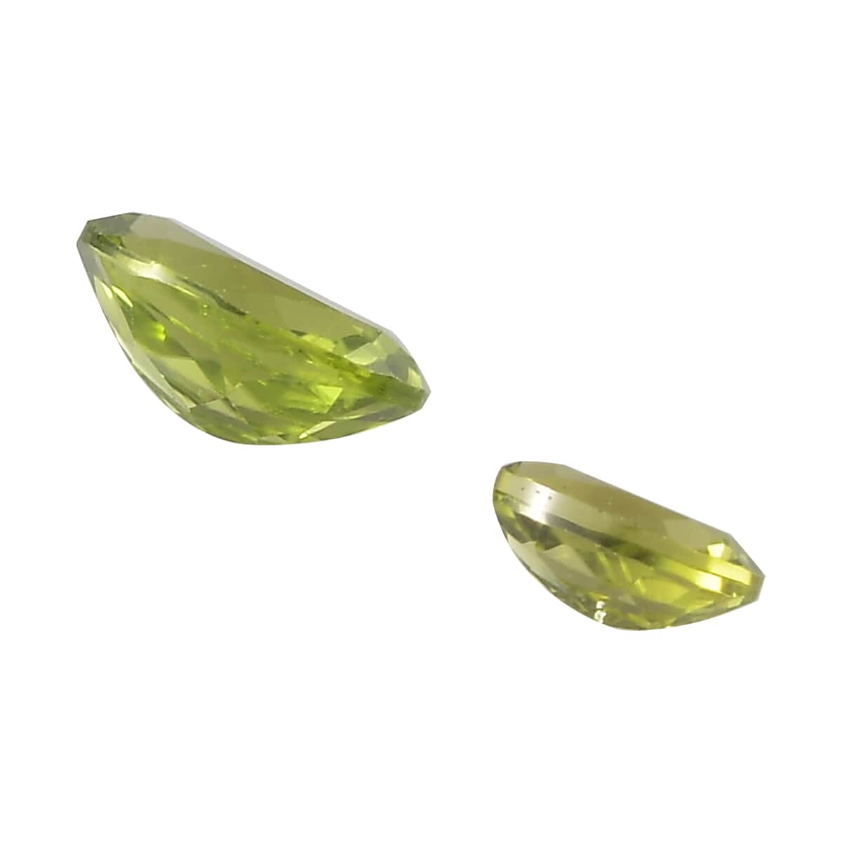 AA Peridot Set of 4 (Oval Mix Size) 3.18 ctw image number 1