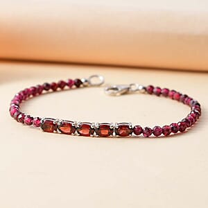 Mozambique Garnet 17.25 ctw Beaded Bracelet in Platinum Over Sterling Silver (7.25 In)