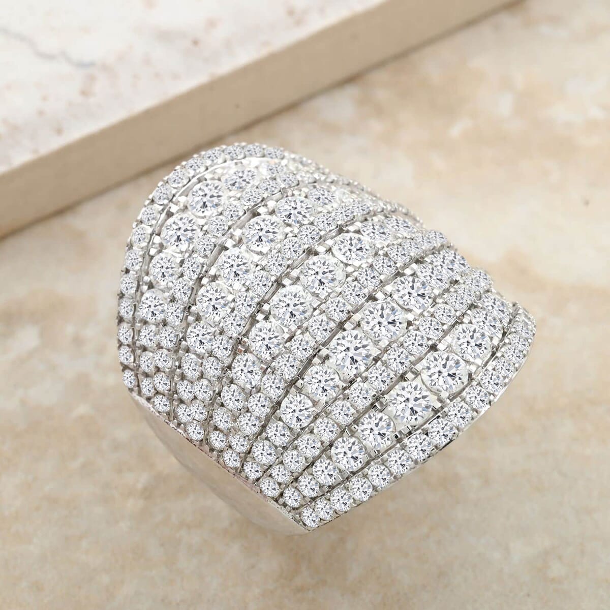 10K White Gold Luxuriant Lab Grown Diamond (VS1-G) Ring (Size 7.5) (7.75 g) 4.00 ctw image number 1