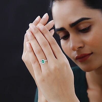 Luxoro Premium Kagem Zambian Emerald and G-H I1 Diamond 1.00 ctw Ring in 14K White Gold (Size 10.0) 4.8 Grams
