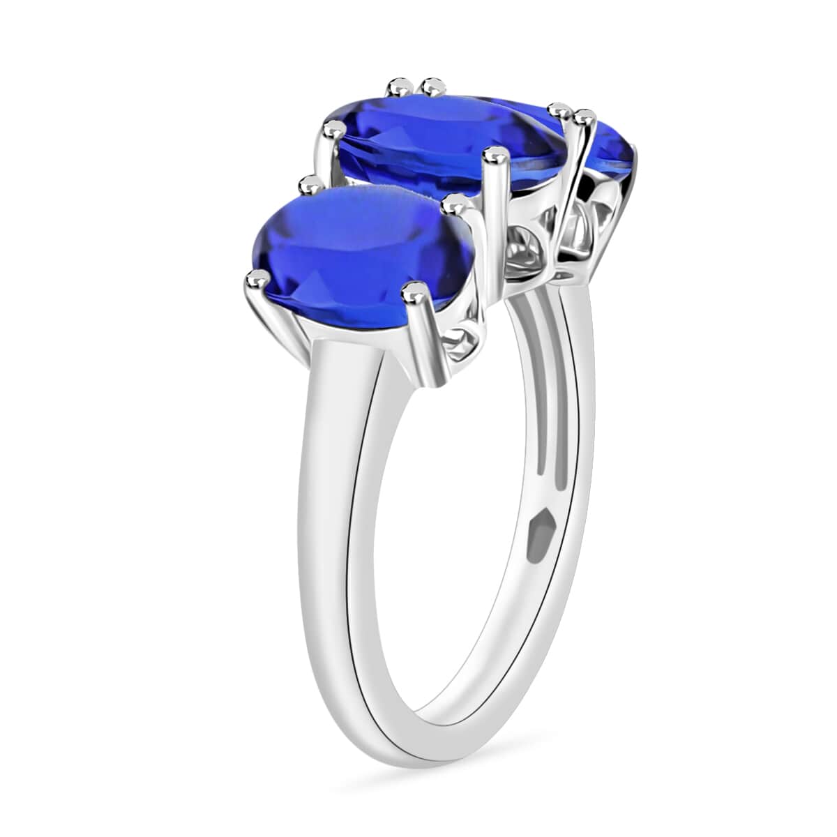 Iliana AAA Tanzanite 4.50 ctw 3 Stone Ring in 18K White Gold (Size 9.0) 6 Grams image number 2