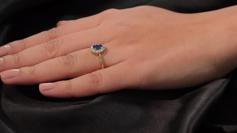 Iliana AAA Ceylon Blue Sapphire and G-H SI Diamond 1.20 ctw Ring in 18K Yellow Gold (Size 7.0)