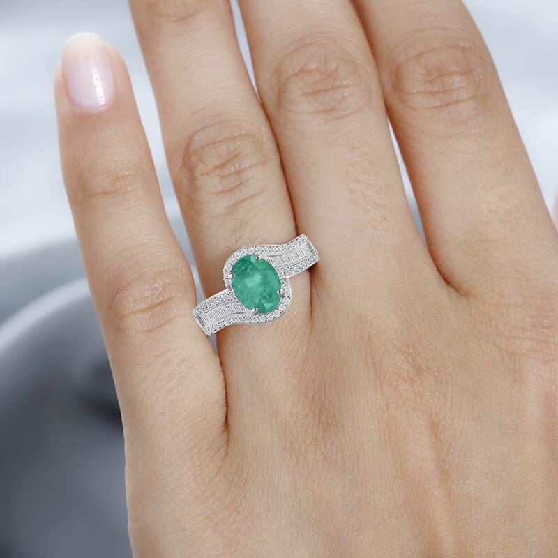 Luxoro Premium Kagem Zambian Emerald and G-H I1 Diamond 1.55 ctw Ring in 14K White Gold (Size 10.0) 6.3 Grams