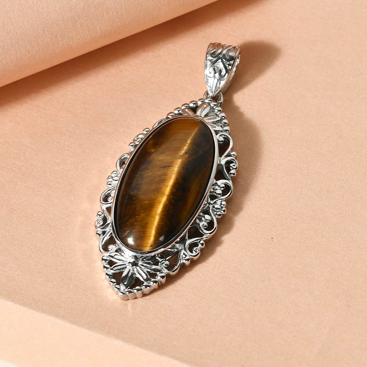Tiger's Eye Solitaire Pendant in Platinum Over Copper with Magnet 21.75 ctw image number 1