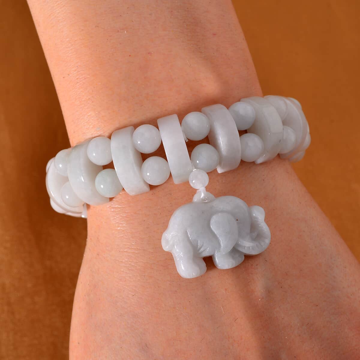 Natural Jade 300.00 ctw Beaded Stretch Bracelet with Elephant Charm image number 1