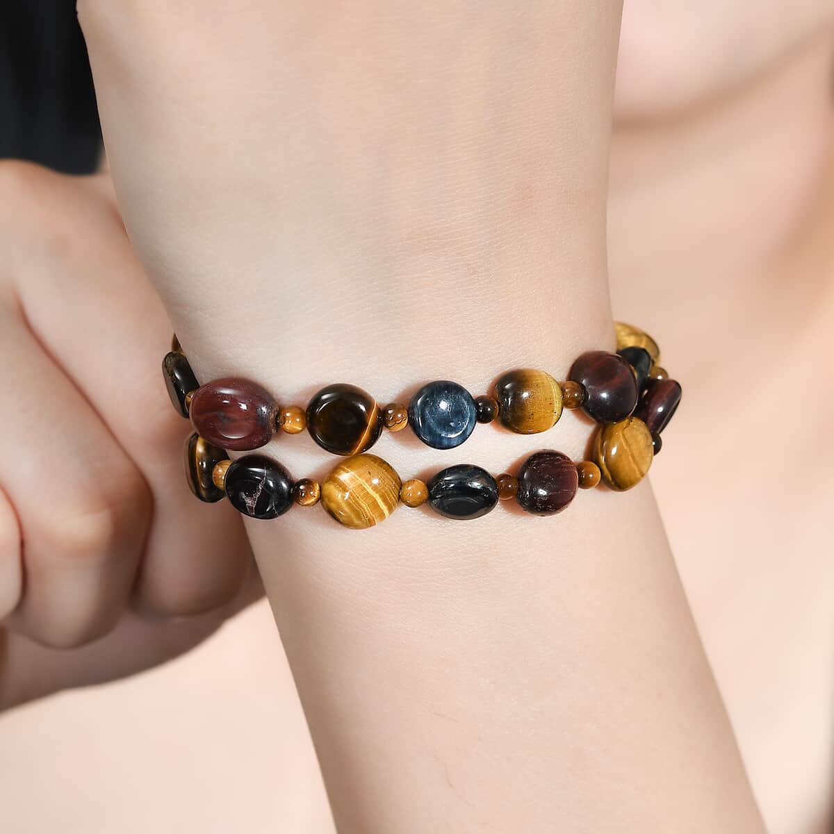 Karis Red Tiger Eye and Tigers Eye 252.00 ctw 2 Row Bracelet in Platinum Bond (7.25 In) image number 2