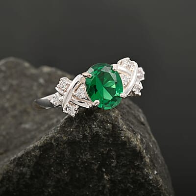 Simulated Emerald and Simulated Diamond 2.10 ctw Ring in Silvertone (Size 10.0)