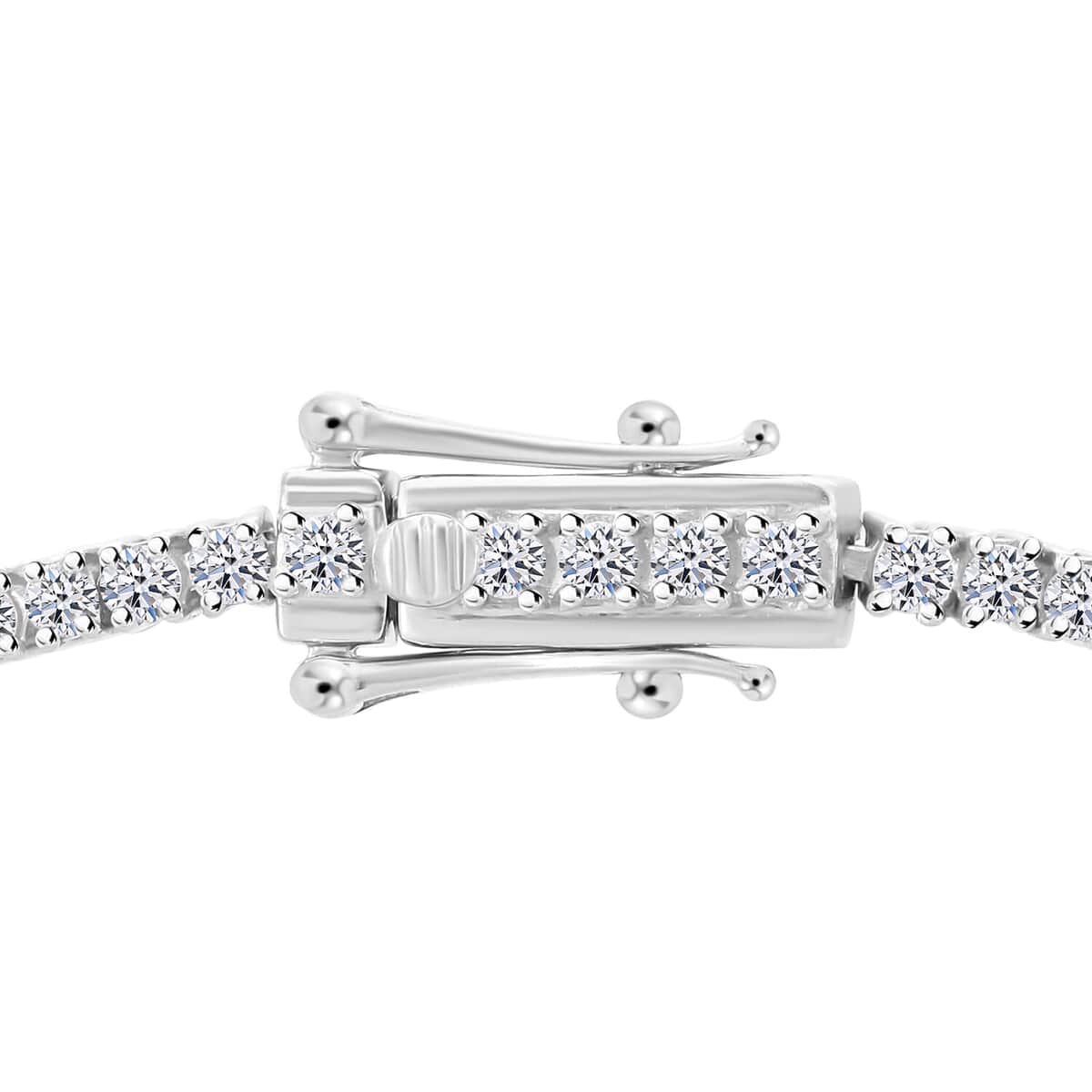 Luxuriant Lab Grown Diamond G-H SI 2.00 ctw Bracelet in Platinum Over Sterling Silv (7.25 In) (Del. in 5-7 Days) image number 4