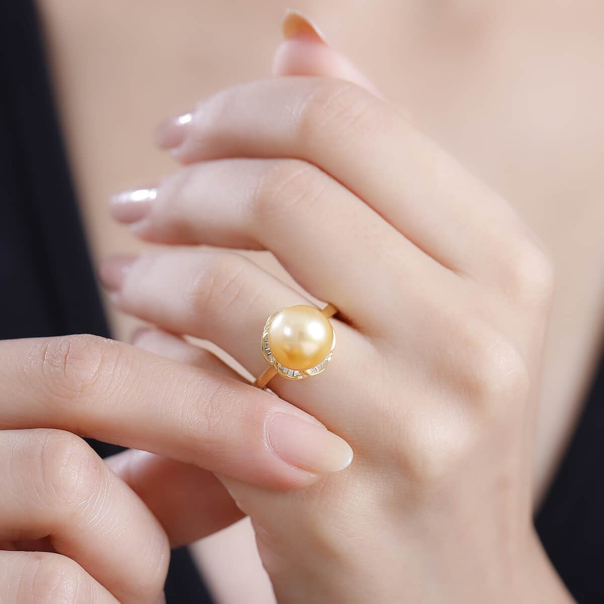 South Sea Golden Cultured Pearl and Diamond 0.20 ctw Flower Ring in 18K Vermeil Yellow Gold Over Sterling Silver (Size 10.0) image number 2