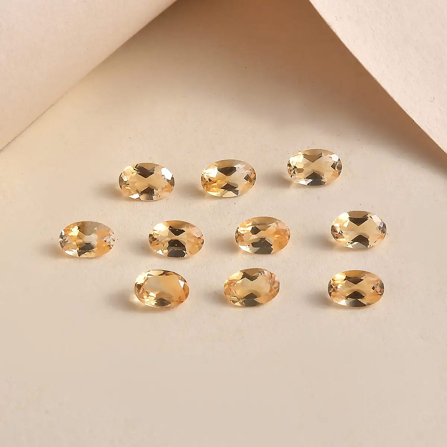 Premium Brazilian Citrine Assorted Box (Ovl 6x4 mm) 3.48 ctw Loose Gemstone