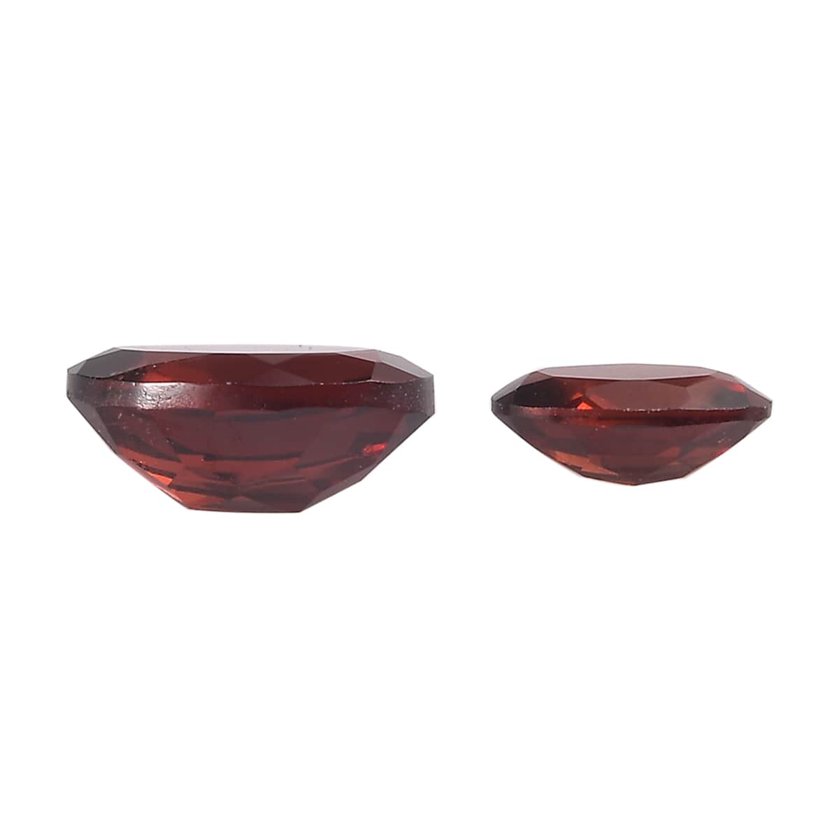 AA Mozambique Garnet Set of 4 (Ovl Mix Size) 3.32 ctw image number 2